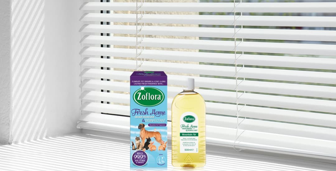 Clean Window Blinds With Zoflora, How To Clean Wooden Venetian Blinds