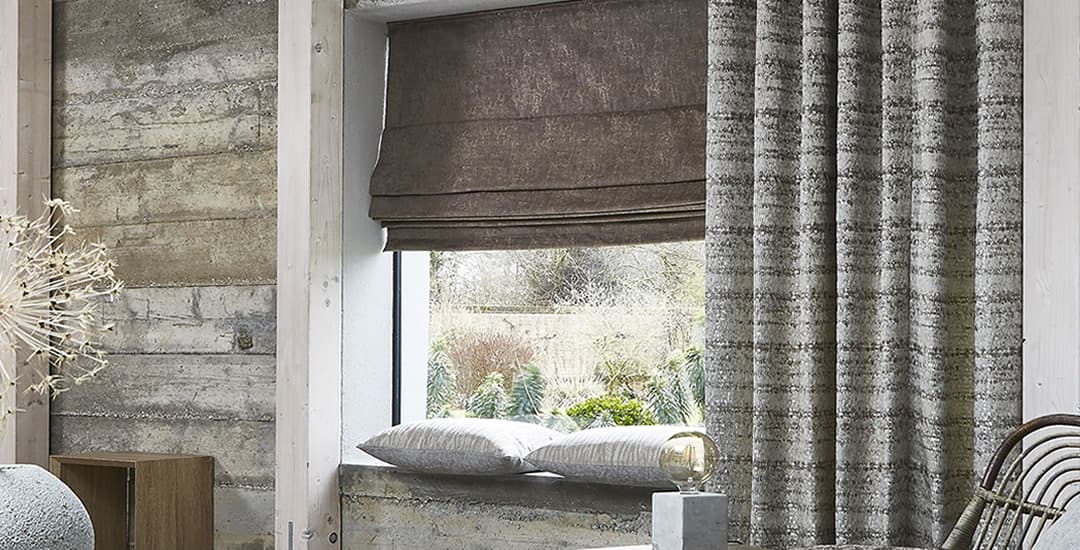 Blackout roman blinds