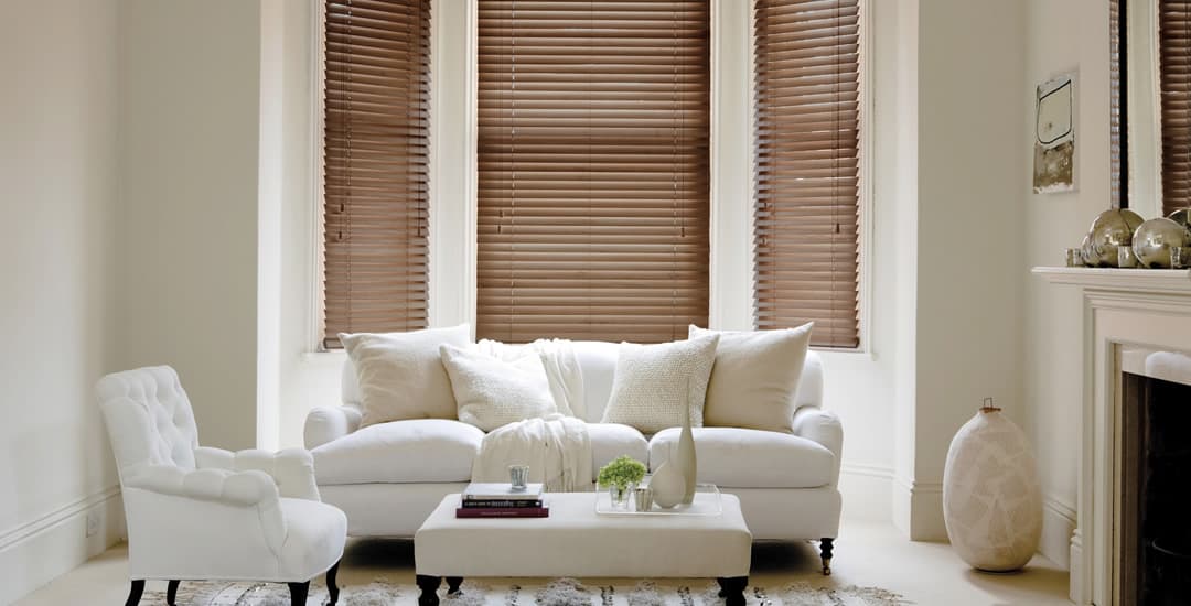 Real wooden -blinds without tapes