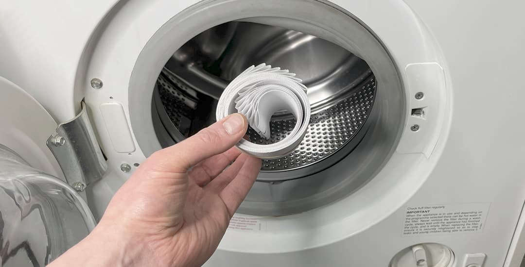 Putting vertical blinds in the washing machine