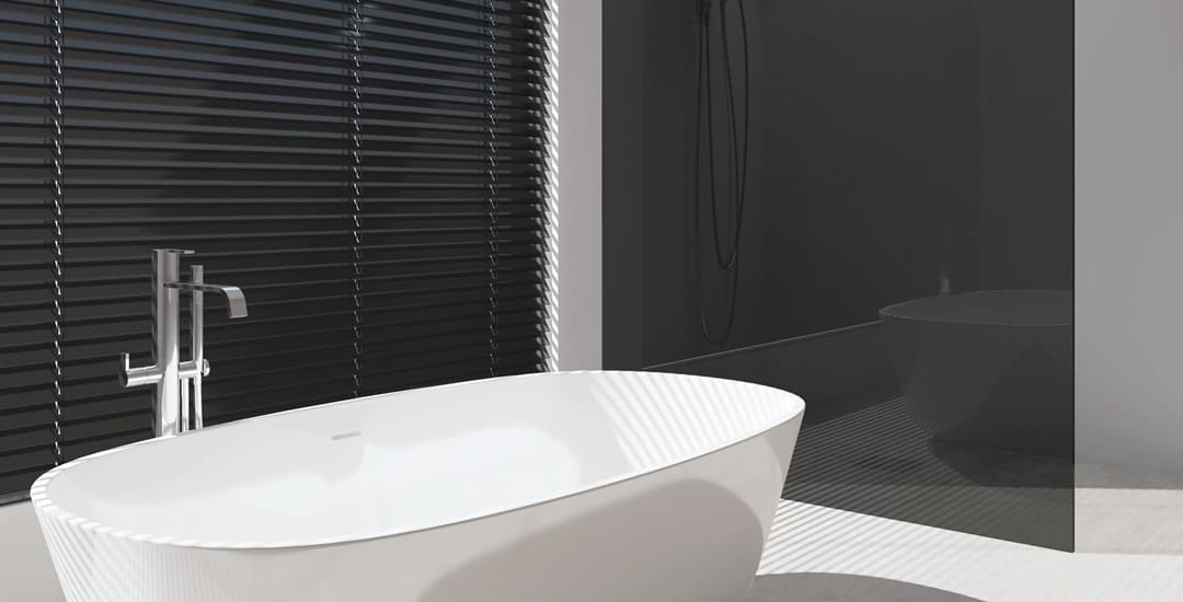 Black wood venetian blinds in modern bathroom