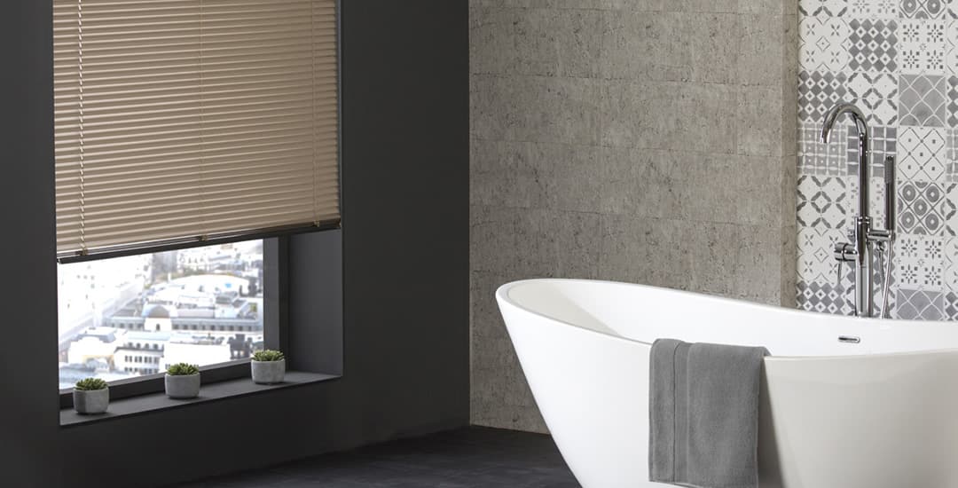 Beige Venetian blind in bathroom