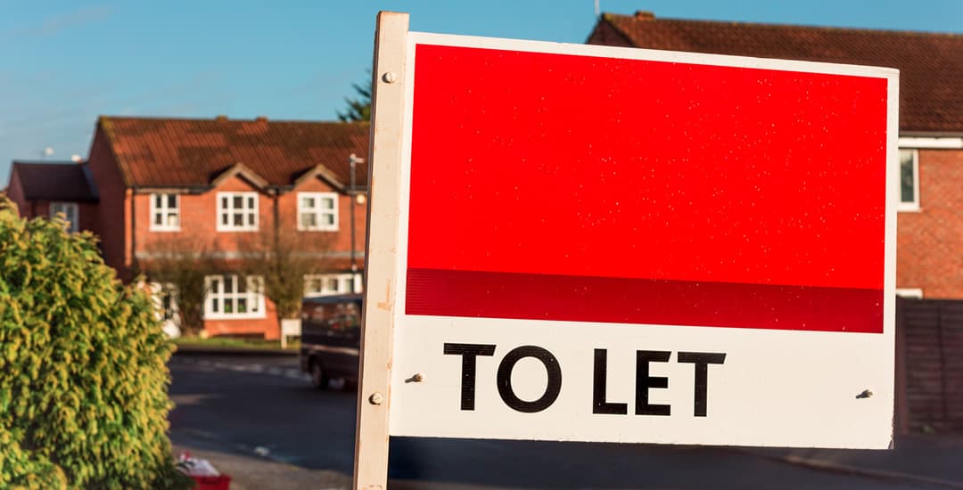 House to let on a UK residential street