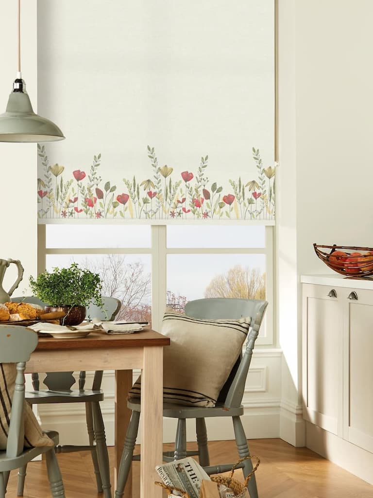 Wildflowers patterned roller blinds in cream county kitchen diner