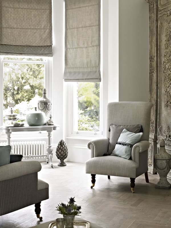 Luxury hessian roman blinds in a traditional living room
