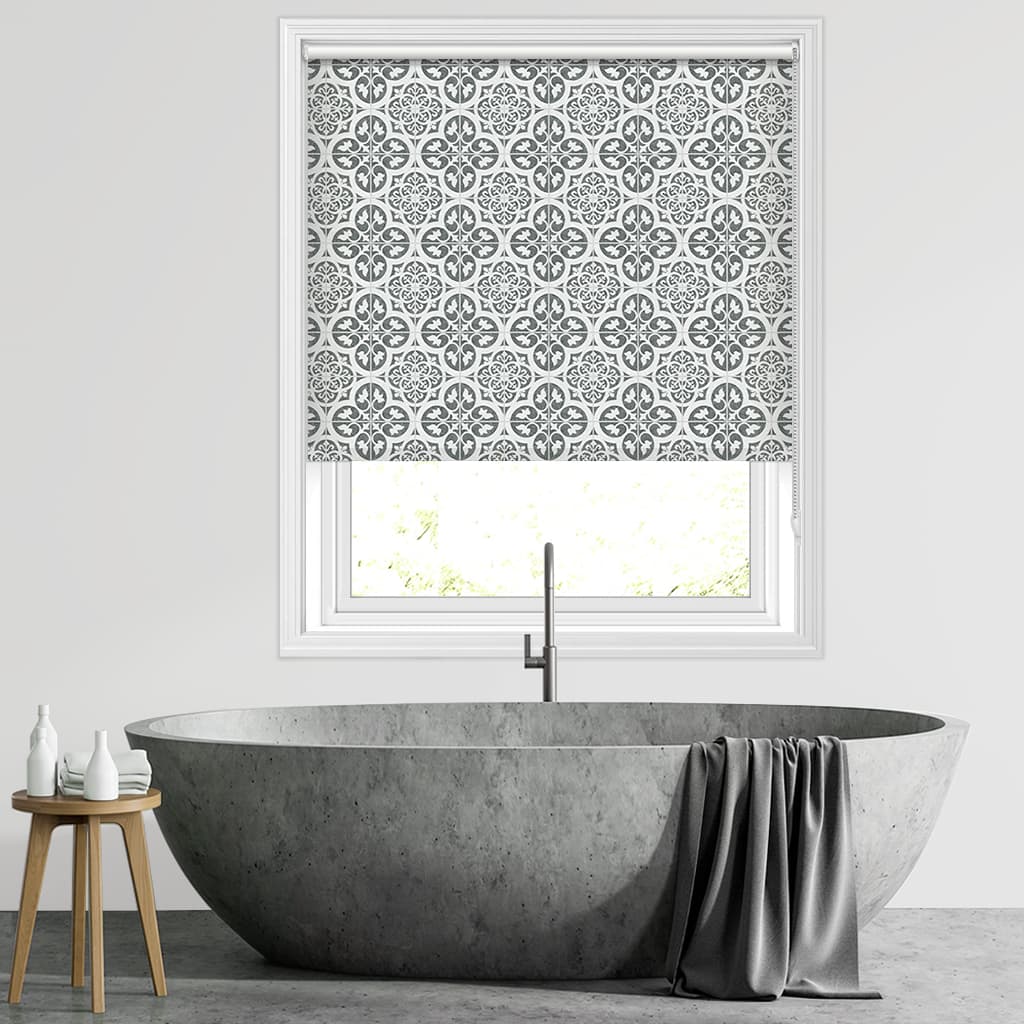 Grecian Monochrome